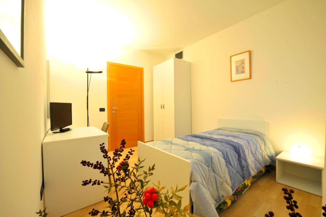 Bed And Breakfast La Sosta Ponte San Nicolò Δωμάτιο φωτογραφία